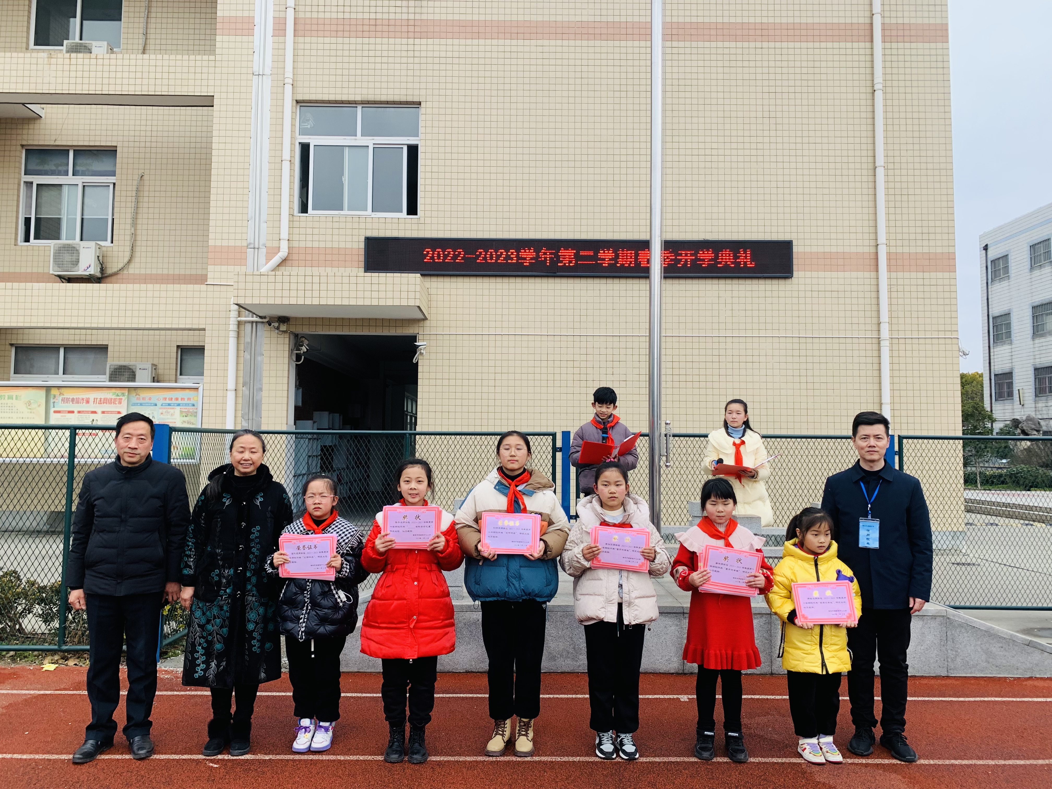 b9371116edd94019812971f67951d616.jpg b9371116edd94019812971f67951d616.jpg