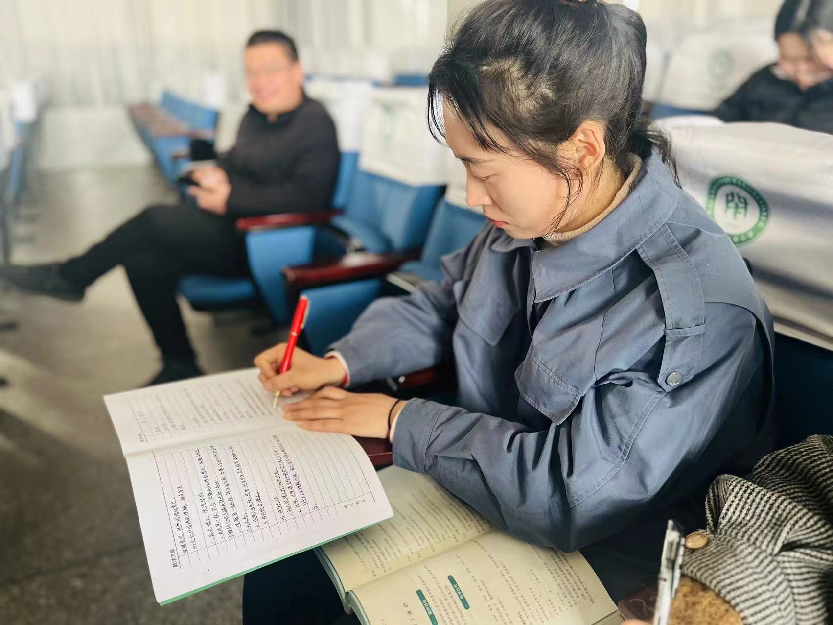 efaf6878790a4c22b2cff03b8cd60651.jpg efaf6878790a4c22b2cff03b8cd60651.jpg