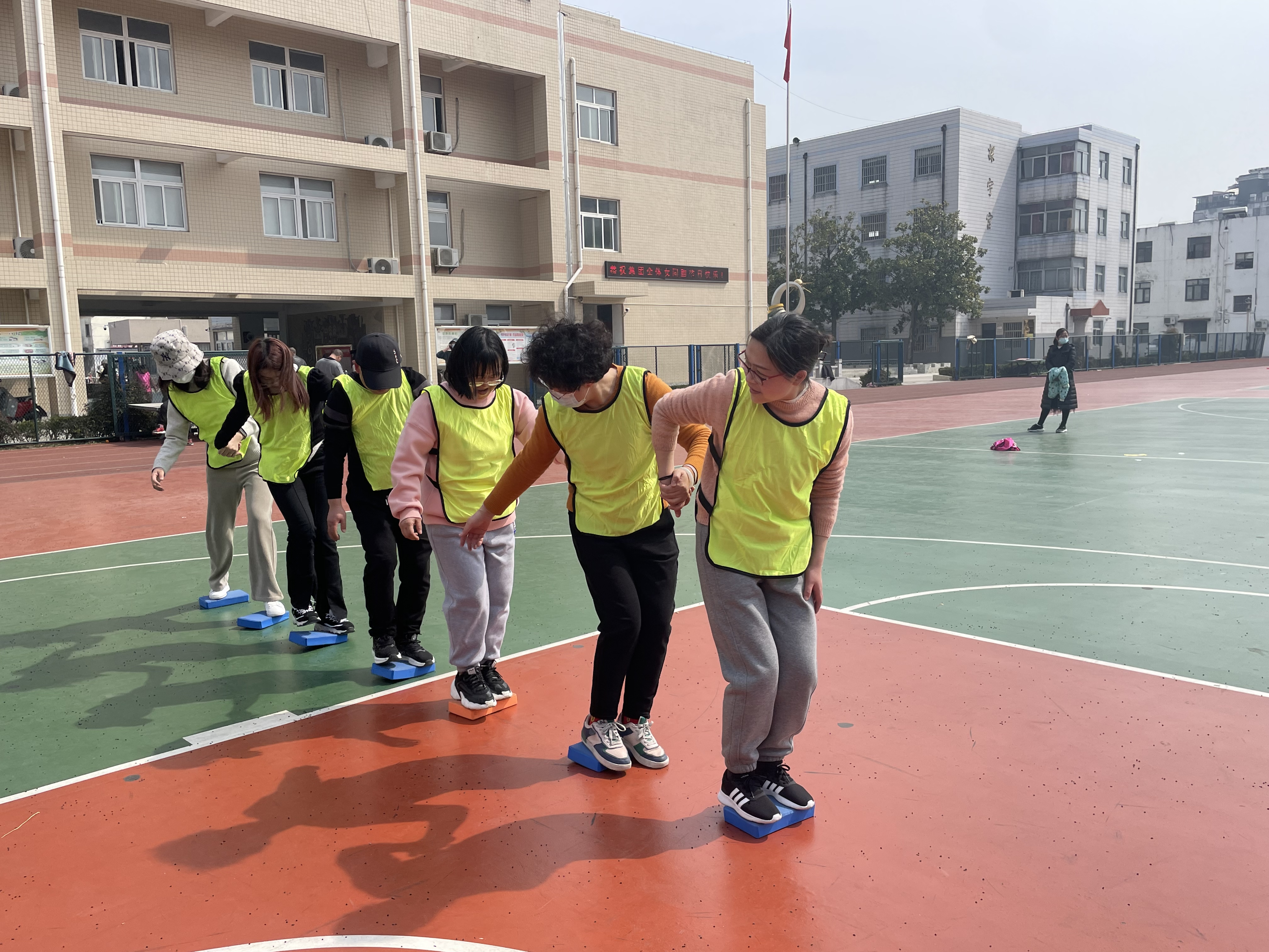 82da30738e75424c9629610d61f2fe77.jpg 82da30738e75424c9629610d61f2fe77.jpg