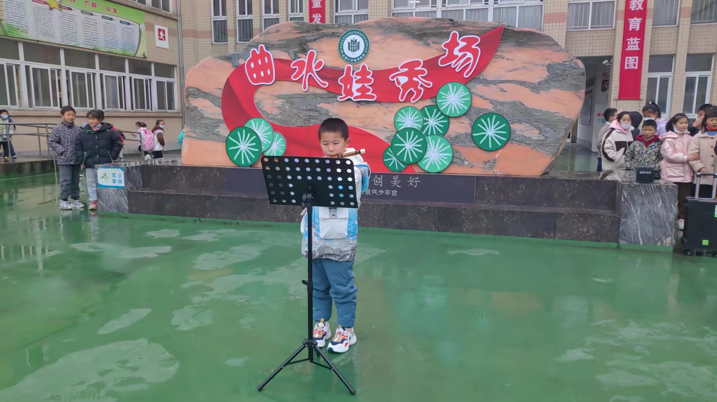 5d1720ce7bea49b6ade7f203a660a1a0.jpg 5d1720ce7bea49b6ade7f203a660a1a0.jpg