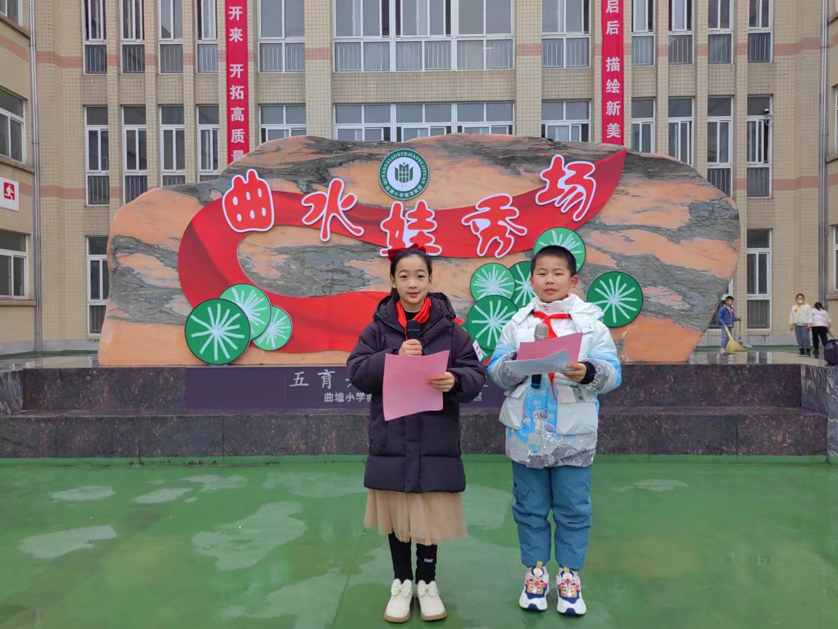 f8e171a765e645b097606e61686af125.jpg f8e171a765e645b097606e61686af125.jpg