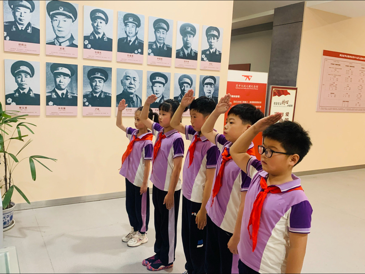 44d458b9ac924c0aa396964aeb552607.jpg 44d458b9ac924c0aa396964aeb552607.jpg