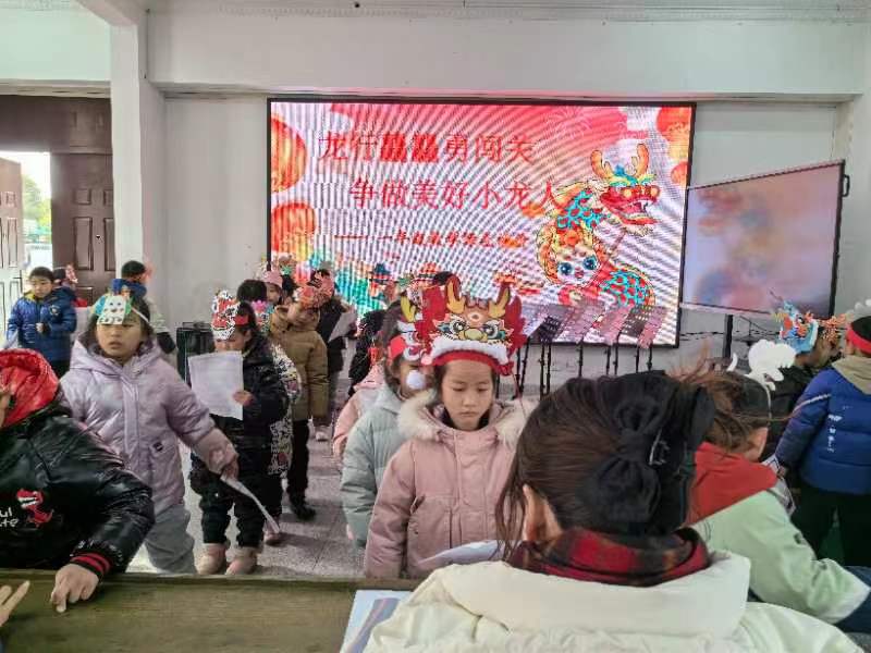 1f4e2f72602d462d9b5b42cadb362c12.jpg 1f4e2f72602d462d9b5b42cadb362c12.jpg