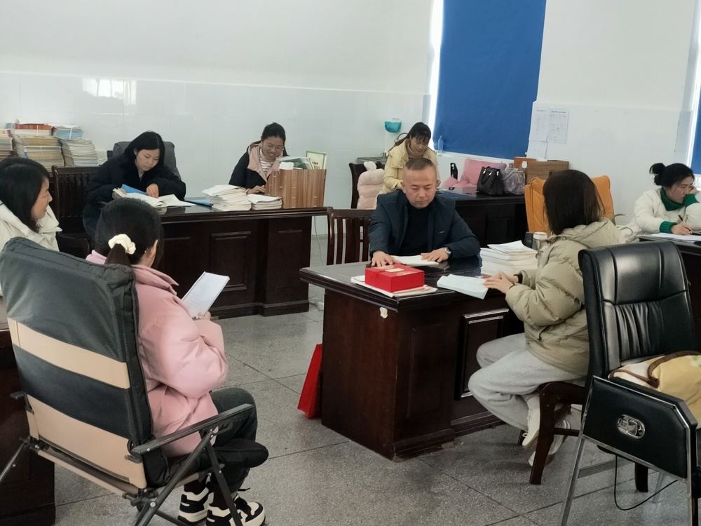 7b3eadeb279b4db998feb7cf8ac380a8.jpg 7b3eadeb279b4db998feb7cf8ac380a8.jpg