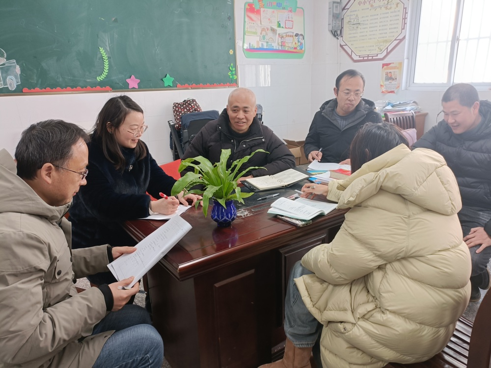 ec63a36423cd4fedb444cfbb19c6baf7.jpg ec63a36423cd4fedb444cfbb19c6baf7.jpg