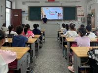 温情重阳，爱在身边——曲塘小学一（2）班重阳节主题活动