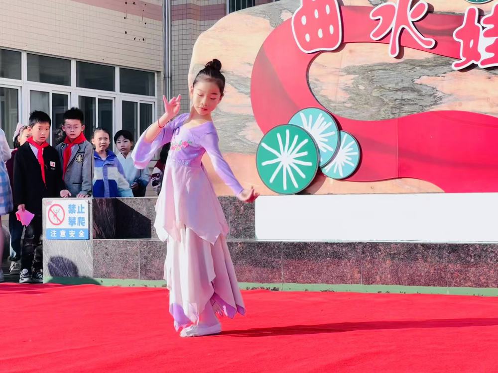 18758055aa384a2a97c82fef06e3a3f7.jpg 18758055aa384a2a97c82fef06e3a3f7.jpg