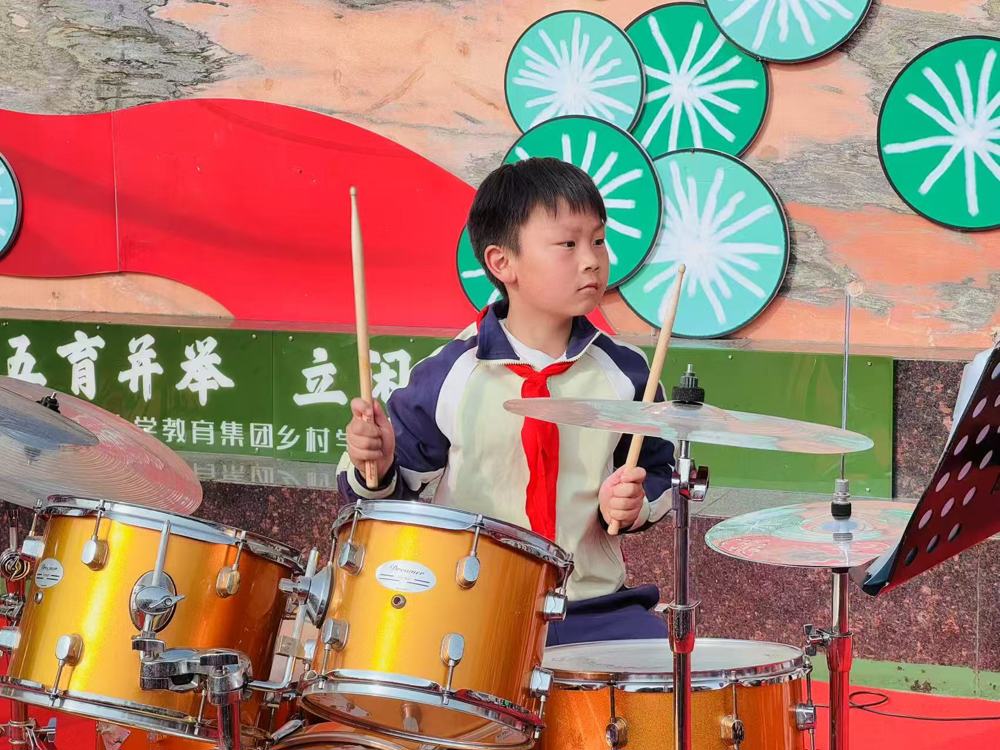 b0e91ed798b84706903450369f13c1e2.jpg b0e91ed798b84706903450369f13c1e2.jpg