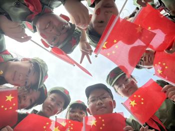 红色润童心 薪火永相传——曲塘小学六(4)中队开展“强国复兴有我 争当新时代好少年”主题活动