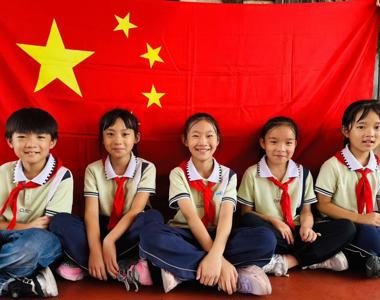 童心贺国庆，月圆映华夏 ——我们的节日·国庆中秋海安市曲塘小学庆国庆迎中秋实践活动